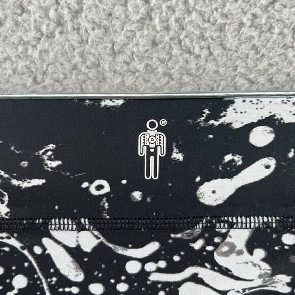 HPE Black Graffiti Workout Leggings Size XS - Picture 12 of 14